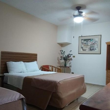 Hotel El Dorado Sabinas Eksteriør bilde