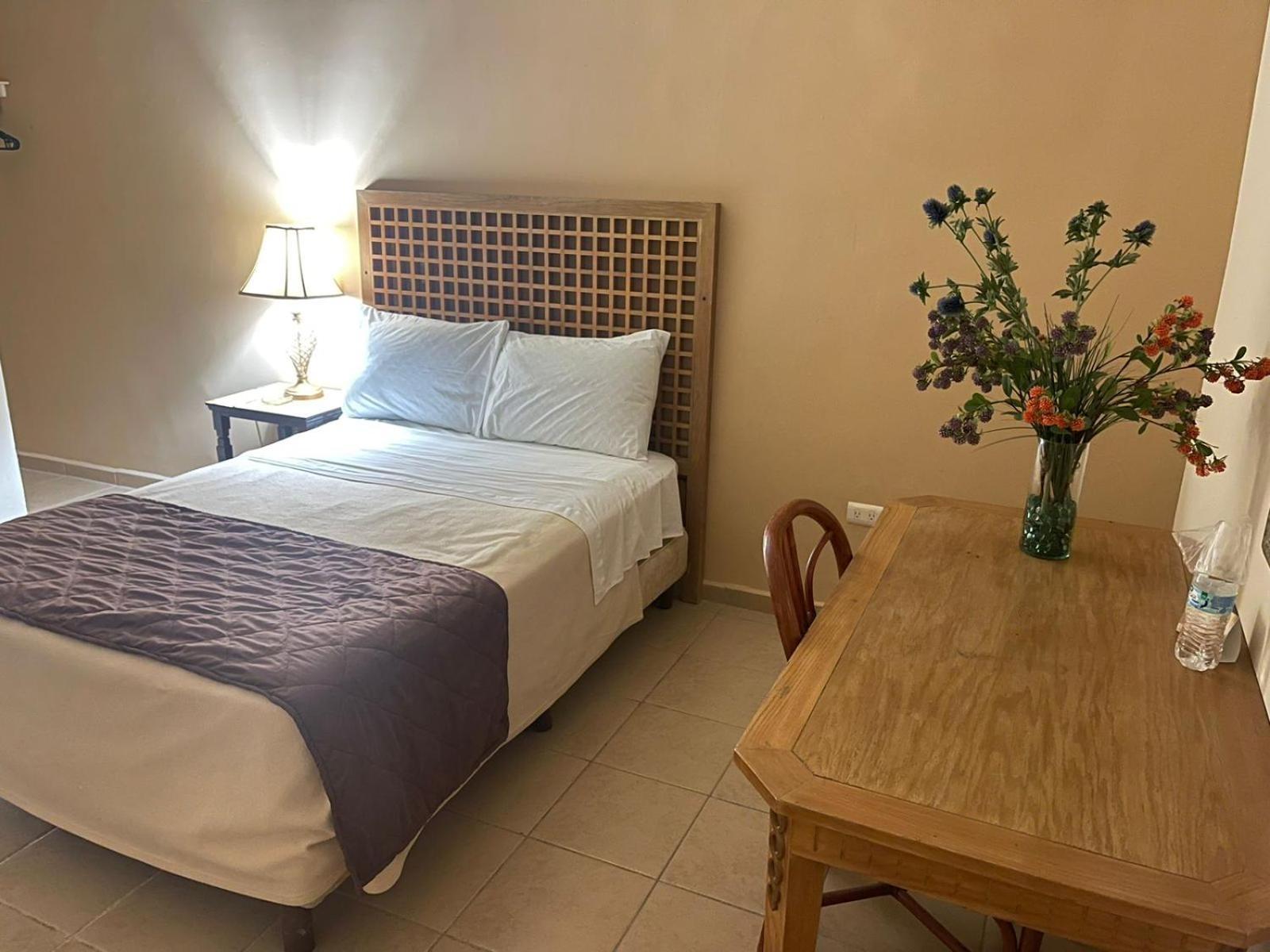 Hotel El Dorado Sabinas Eksteriør bilde