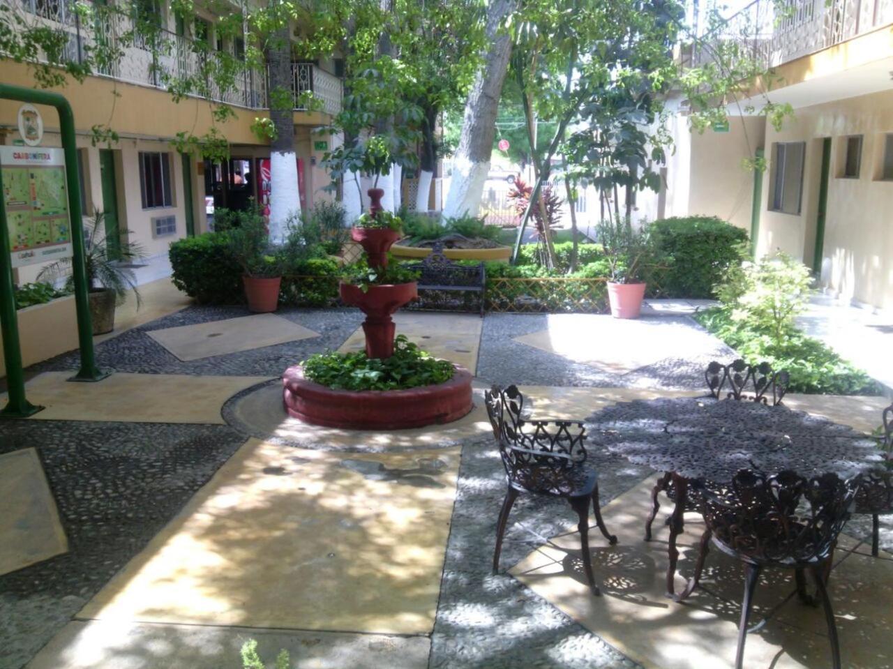 Hotel El Dorado Sabinas Eksteriør bilde