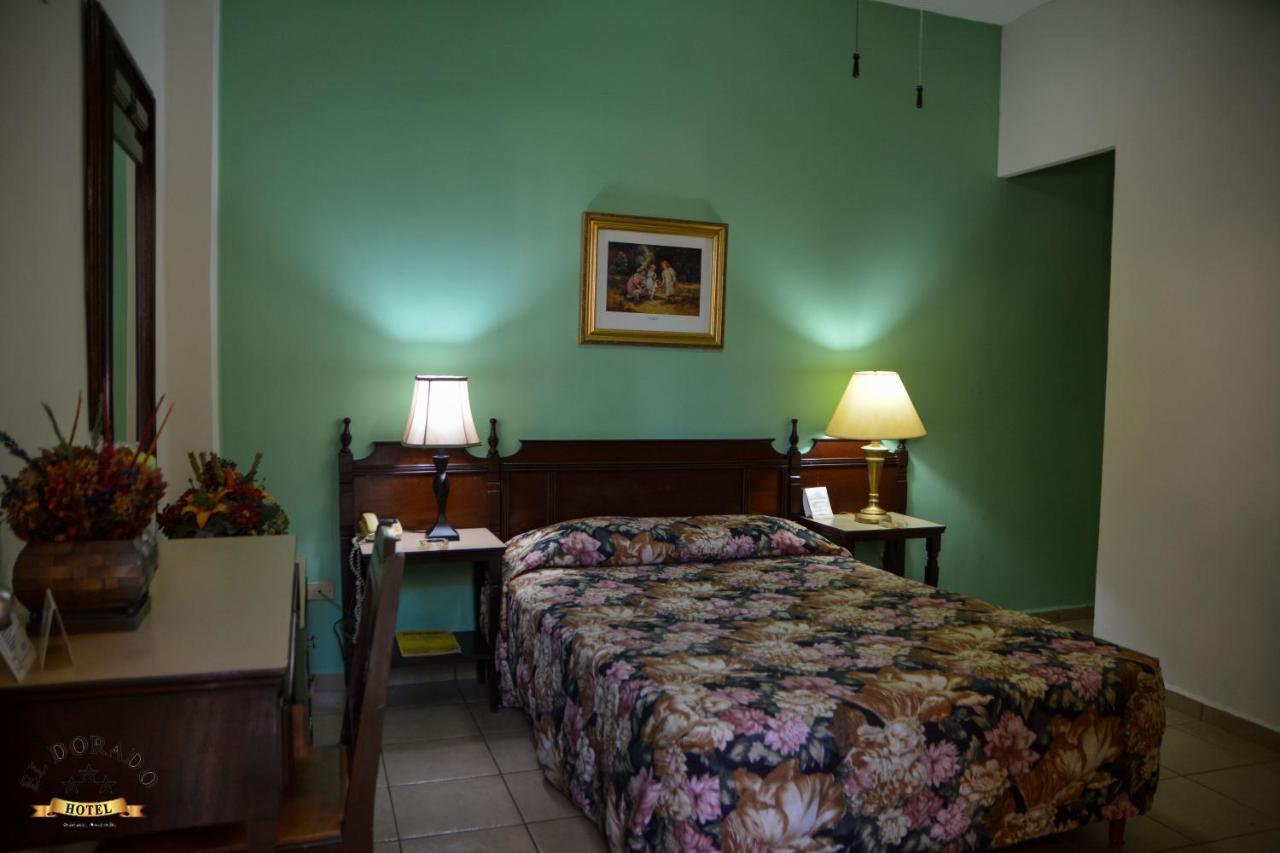 Hotel El Dorado Sabinas Eksteriør bilde